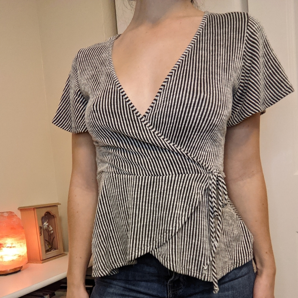 Flowy Striped Blouse (M)